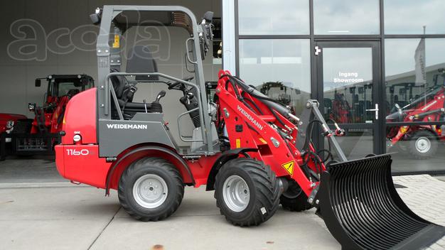 Мини-погрузчик Weidemann Hoftrac 1160.